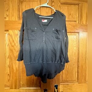 Anthropologie - Black V-Neck Long Sleeve Women's Top